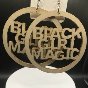 NWT Wooden Exquisite African Beauty Carved Out Round Dangle Earrings Bohemian